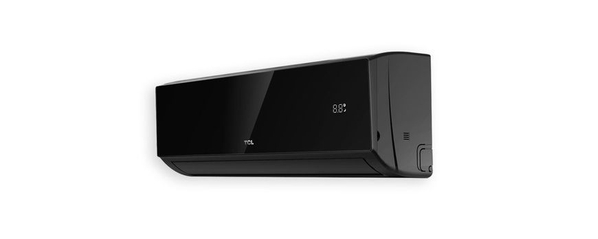 Кондиціонер TCL TAC-09CHSD Black &mdash; внутрішній блок, глянцевий чорний, індикатор температури, вигляд під кутом.