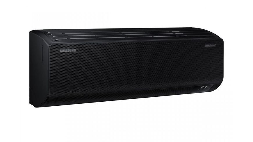Samsung WindFree Black Diamond AR12BXFAMWKNUABDK &mdash; внутрішній блок, ракурс 3/4, перфорована панель WindFree