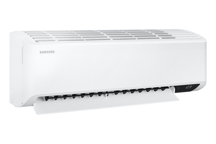 Samsung Nordic AR09TXFYBWKNEE Wi-Fi &mdash; внутрішній блок кондиціонера з відкритою жалюзійною заслінкою, вид під кутом